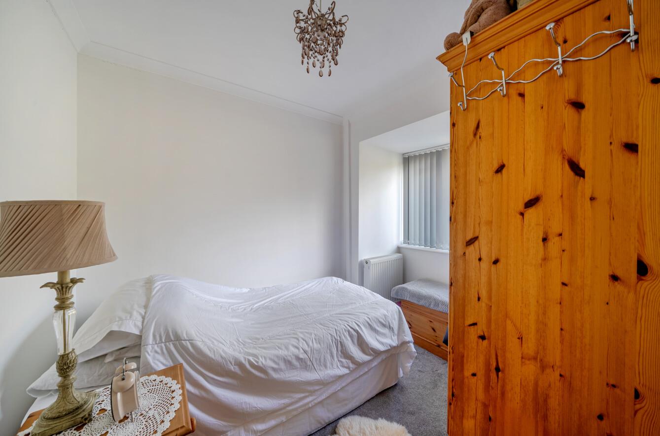 Hendremawr Close, Sketty, Swansea, SA2 9ND